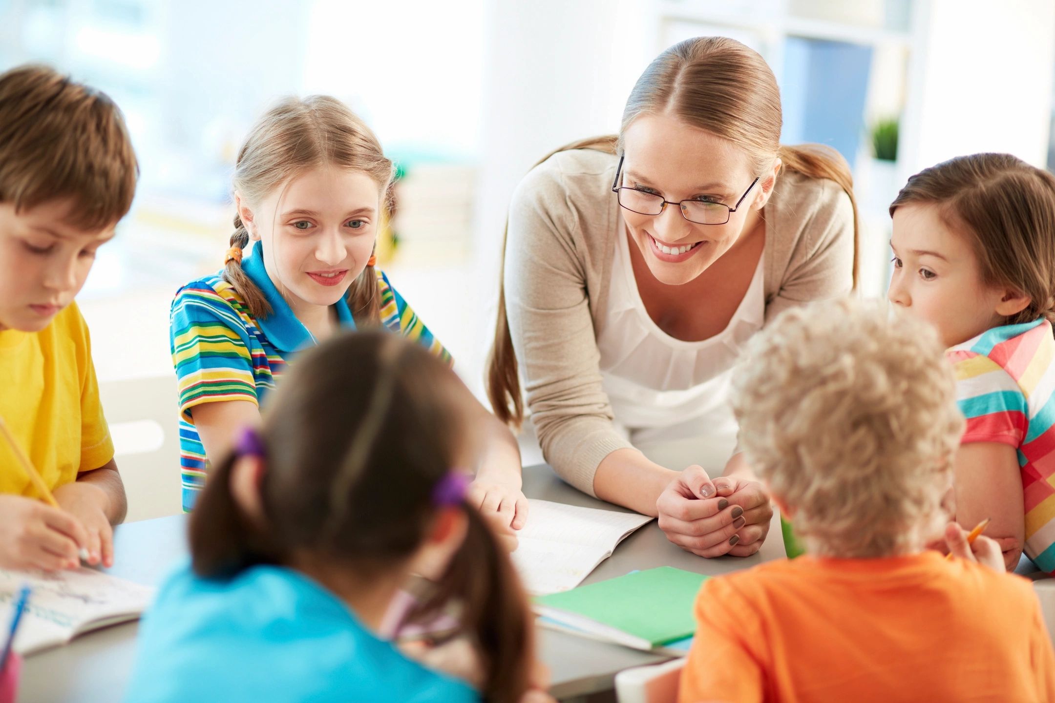 Nanny with supercharged career learning with children